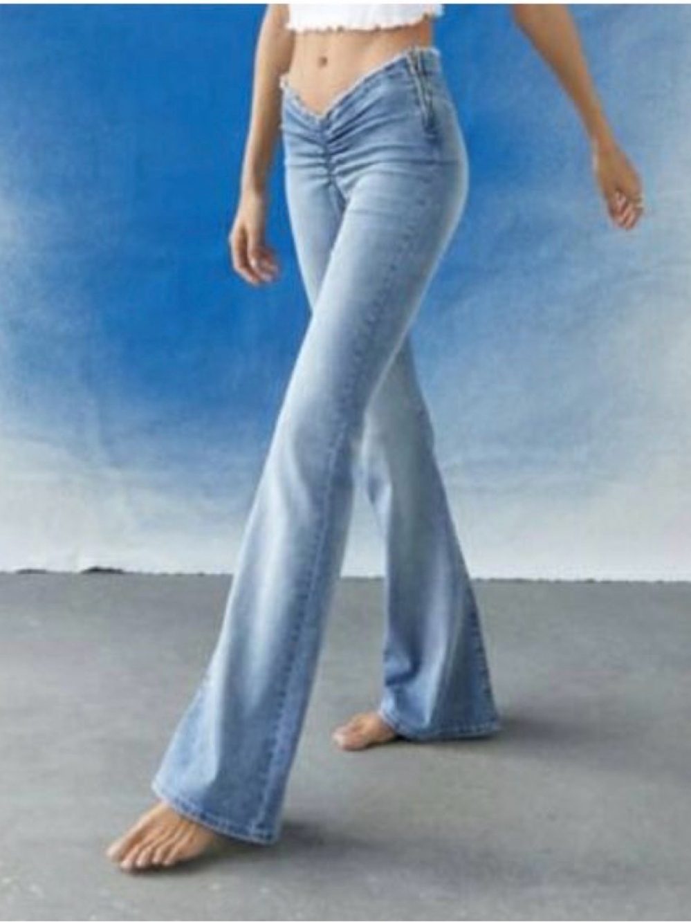 BDG Ruched V Front Flare Jeans
